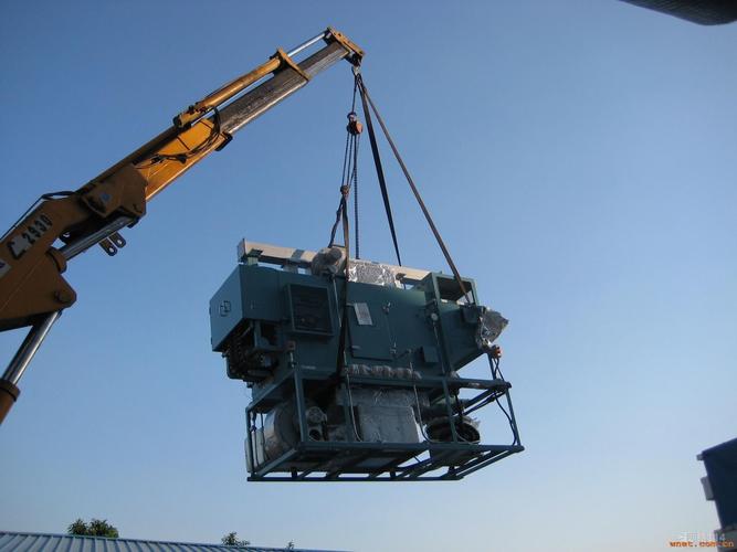 上海南汇机器装卸搬运起重吊装公司/工业搬厂