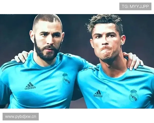 本泽马战术角色解析：终结依赖与体系适配如何体现？