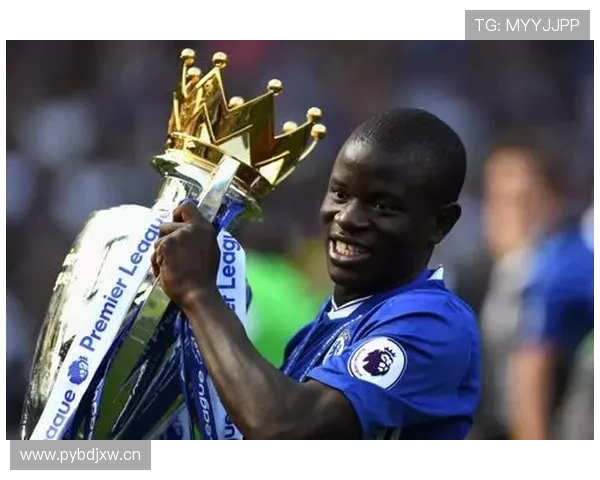 苏亚雷斯撕裂英超顶级防线的战术解析